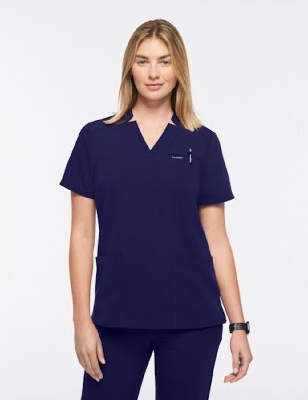 Women's 3-Pocket Scrub Top Color: Navy   Size: M